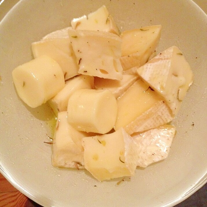 カマンベールチーズのマリネ
